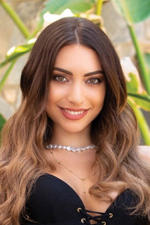 Elena Pieridou photo