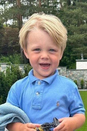 Photo of Lionel Lundell from the Latest Netflix gallery