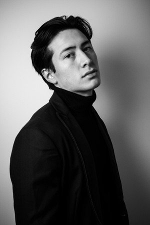 Photo of Hudson Williams from the Latest Netflix gallery