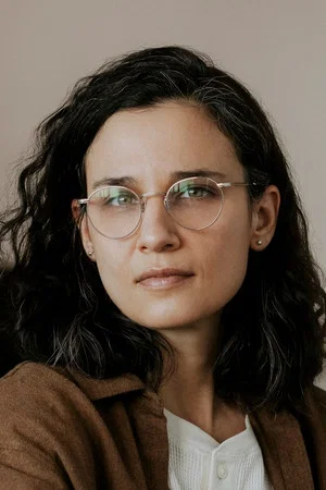 Photo of Chloé Robichaud from the Latest Netflix gallery