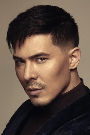 Lewis Tan photo