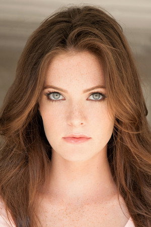 Meghann Fahy photo