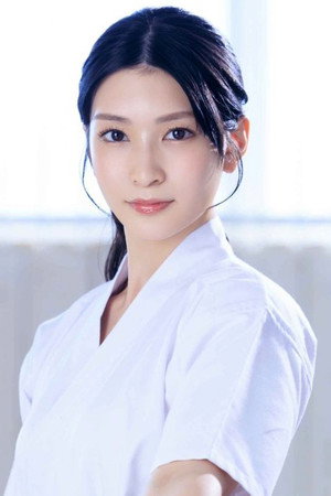 Photo of Suzu Honjo from the Latest Netflix gallery