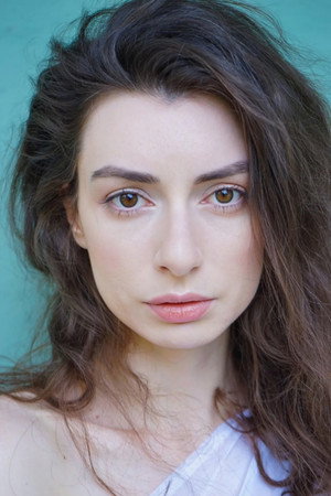 Photo of Hanna Novak from the Latest Netflix gallery