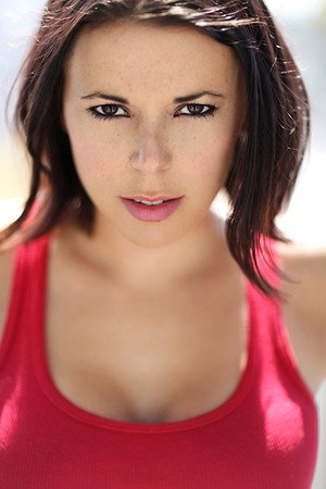 Photo of Sienna Bohn from the Latest Netflix gallery