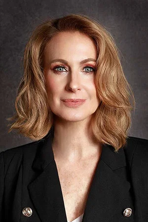 Photo of Denisse Dibós from the Latest Netflix gallery