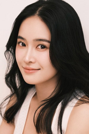 Photo of Trần Thiên Tú from the Latest Netflix gallery