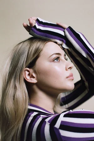 Photo of Josephine Langford from the Latest Netflix gallery