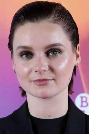 Lola Petticrew photo