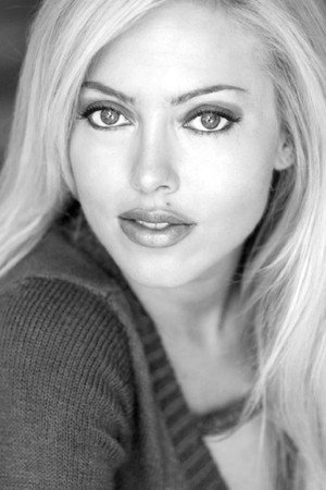 Julia Faye West photo