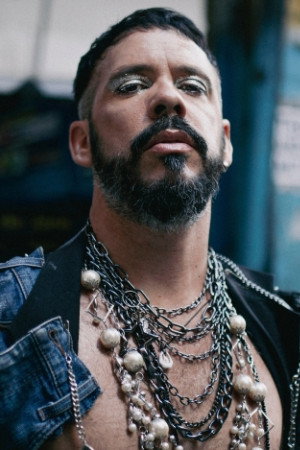 Photo of Almério from the Latest Netflix gallery