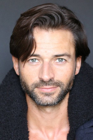 Photo of Brian Ames from the Latest Netflix gallery