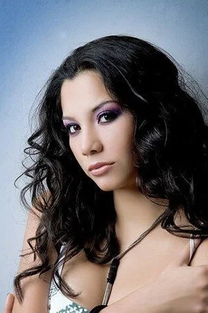 Photo of Mayra Couto from the Latest Netflix gallery