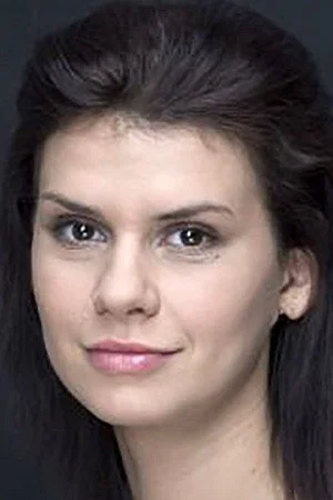 Photo of Anna Dalinger from the Latest Netflix gallery