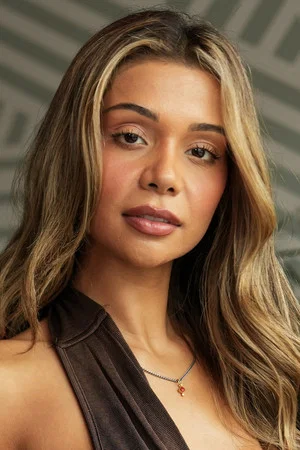 Photo of Ava Amira from the Latest Netflix gallery