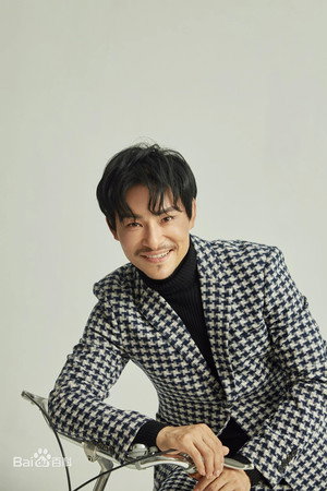 Photo of John Do from the Latest Netflix gallery
