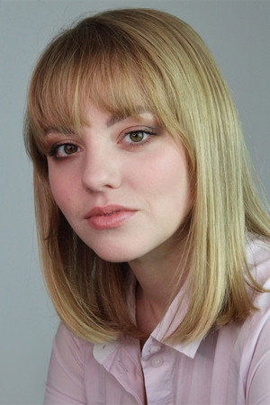 Photo of Laurie Bordesoules from the Latest Netflix gallery