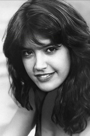 Phoebe Cates photo