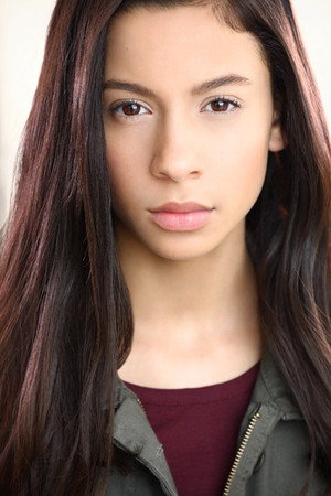 Izabella Alvarez photo