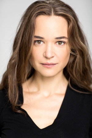 Isabelle Caillat photo