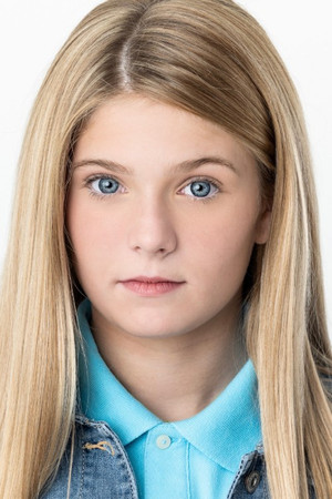 Photo of Elle Graper from the Latest Netflix gallery