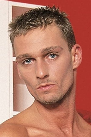 Photo of Andrew Kabat from the Latest Netflix gallery