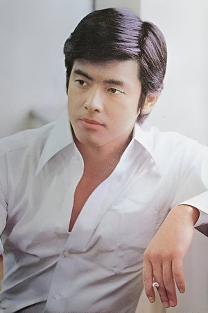 Tomokazu Miura photo