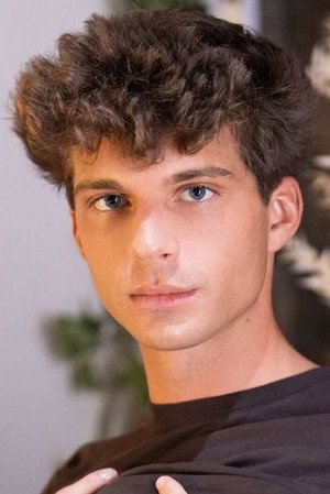 Photo of Leo Levine from the Latest Netflix gallery