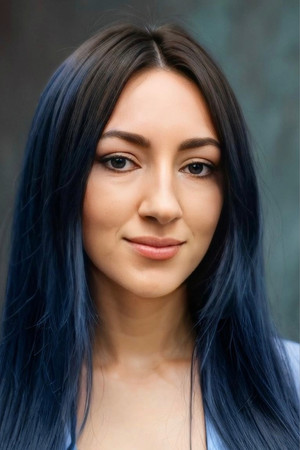Photo of Diana Leah from the Latest Netflix gallery