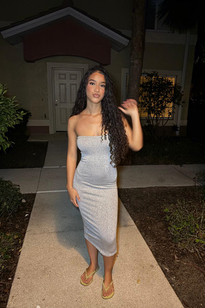 Photo of Isadora Santos from the Latest Netflix gallery