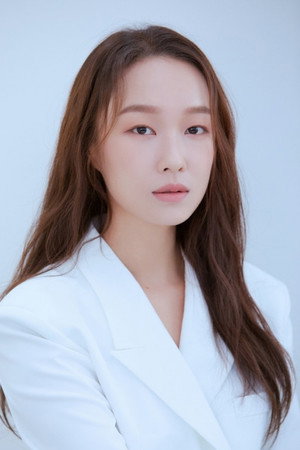 Photo of Shim Young-eun from the Latest Netflix gallery