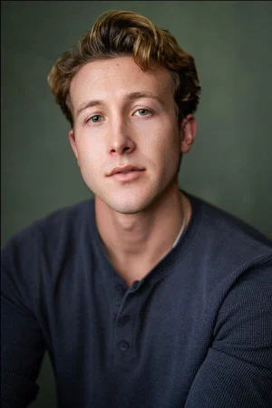 Photo of Luke Mullen from the Latest Netflix gallery