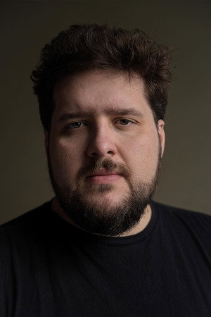 Photo of Felipe Hintze from the Latest Netflix gallery