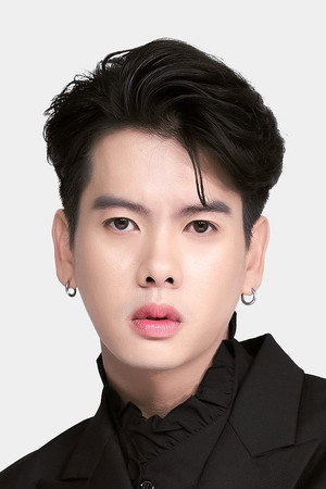 Photo of Tanakorn Chuen-arom from the Latest Netflix gallery