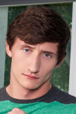 Photo of Lance Alexander from the Latest Netflix gallery