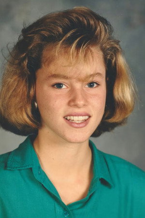Photo of Elizabeth Banks from the Latest Netflix gallery