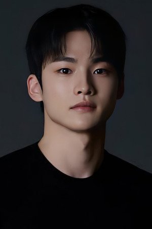 Photo of Hong Dong-geon from the Latest Netflix gallery