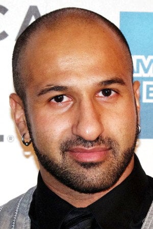 Photo of Dara Daivari from the Latest Netflix gallery