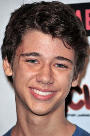 Uriah Shelton photo