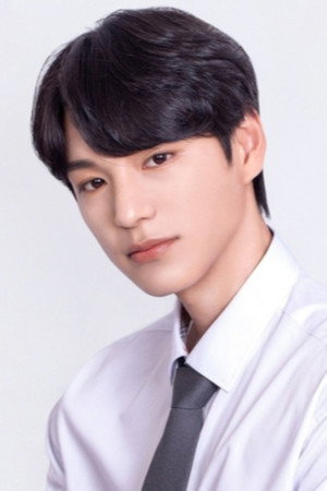 Photo of Heo Chan from the Latest Netflix gallery