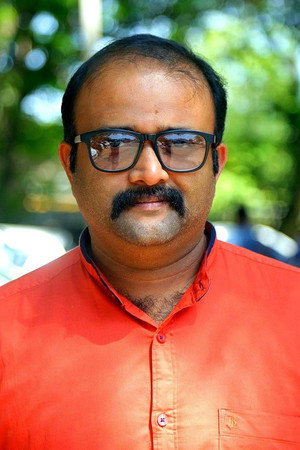 Prasanth Alexander photo