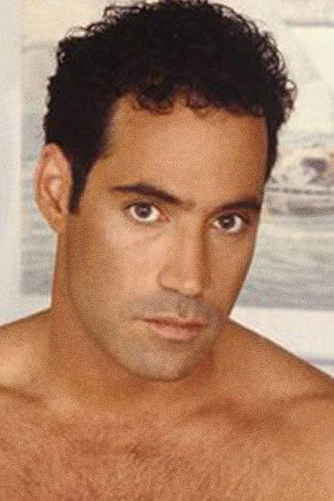Photo of Wes Daniels from the Latest Netflix gallery