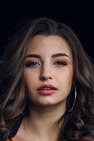 Julia Wieniawa photo