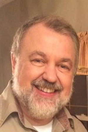 Photo of Pierse Stevens from the Latest Netflix gallery