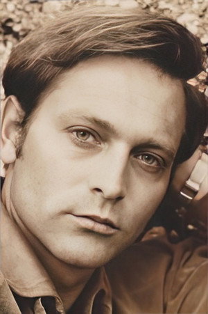 Photo of Michaël Munzer from the Latest Netflix gallery