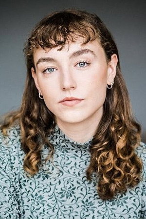 Photo of Elizabeth Mageren from the Latest Netflix gallery