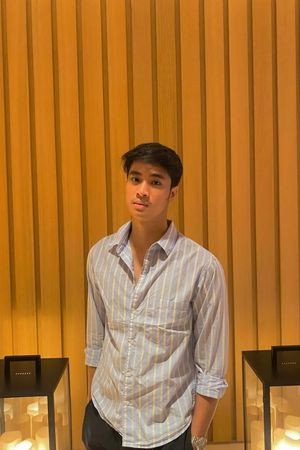 Yesaya Abraham photo