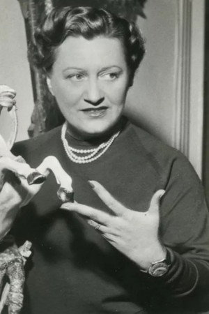 Photo of Pina Renzi from the Latest Netflix gallery