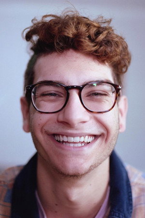 Photo of Noah Grossman from the Latest Netflix gallery