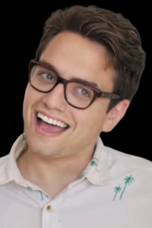 Photo of Aaron Eisenberg from the Latest Netflix gallery